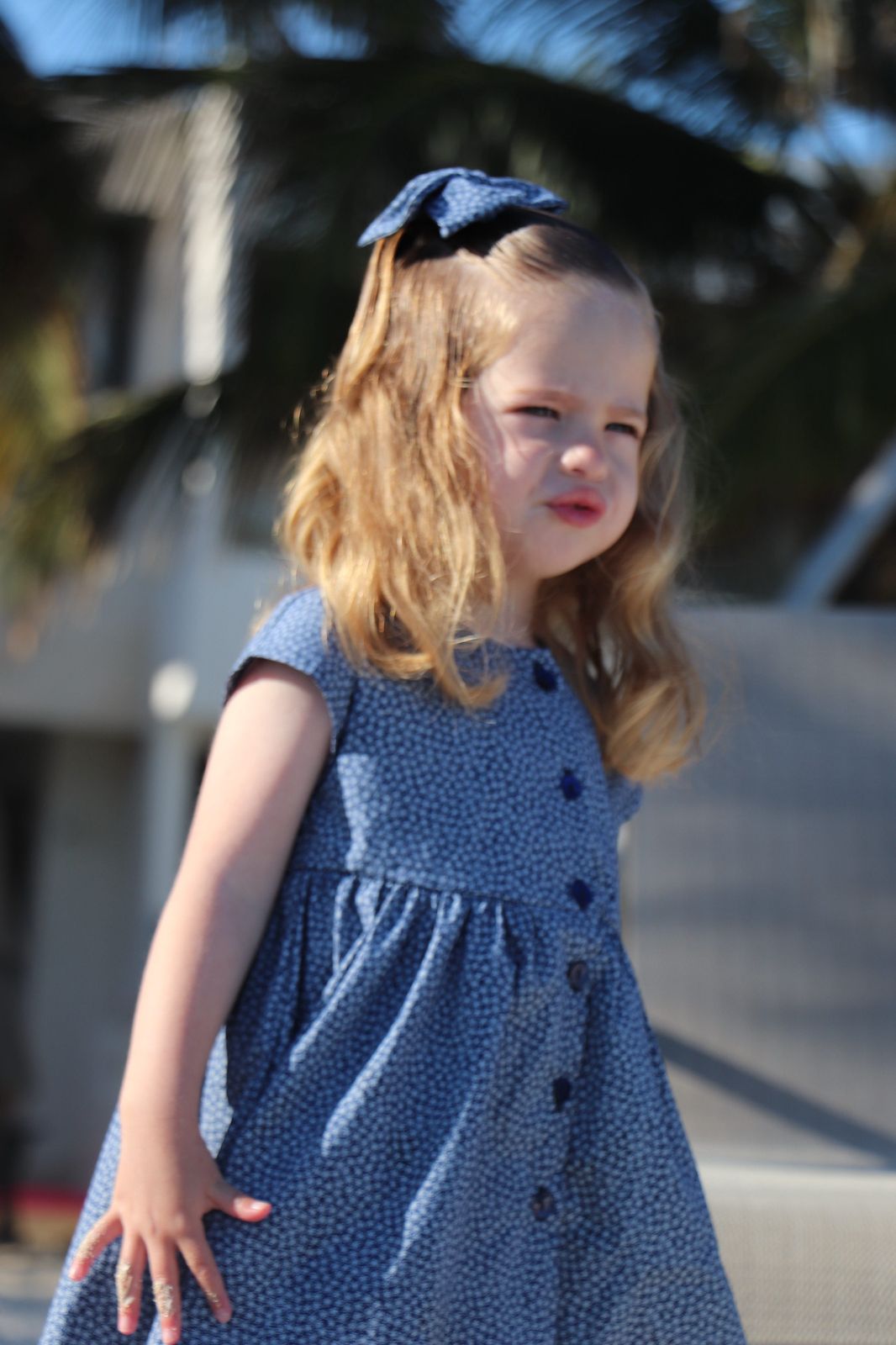 Moño florecitas azules