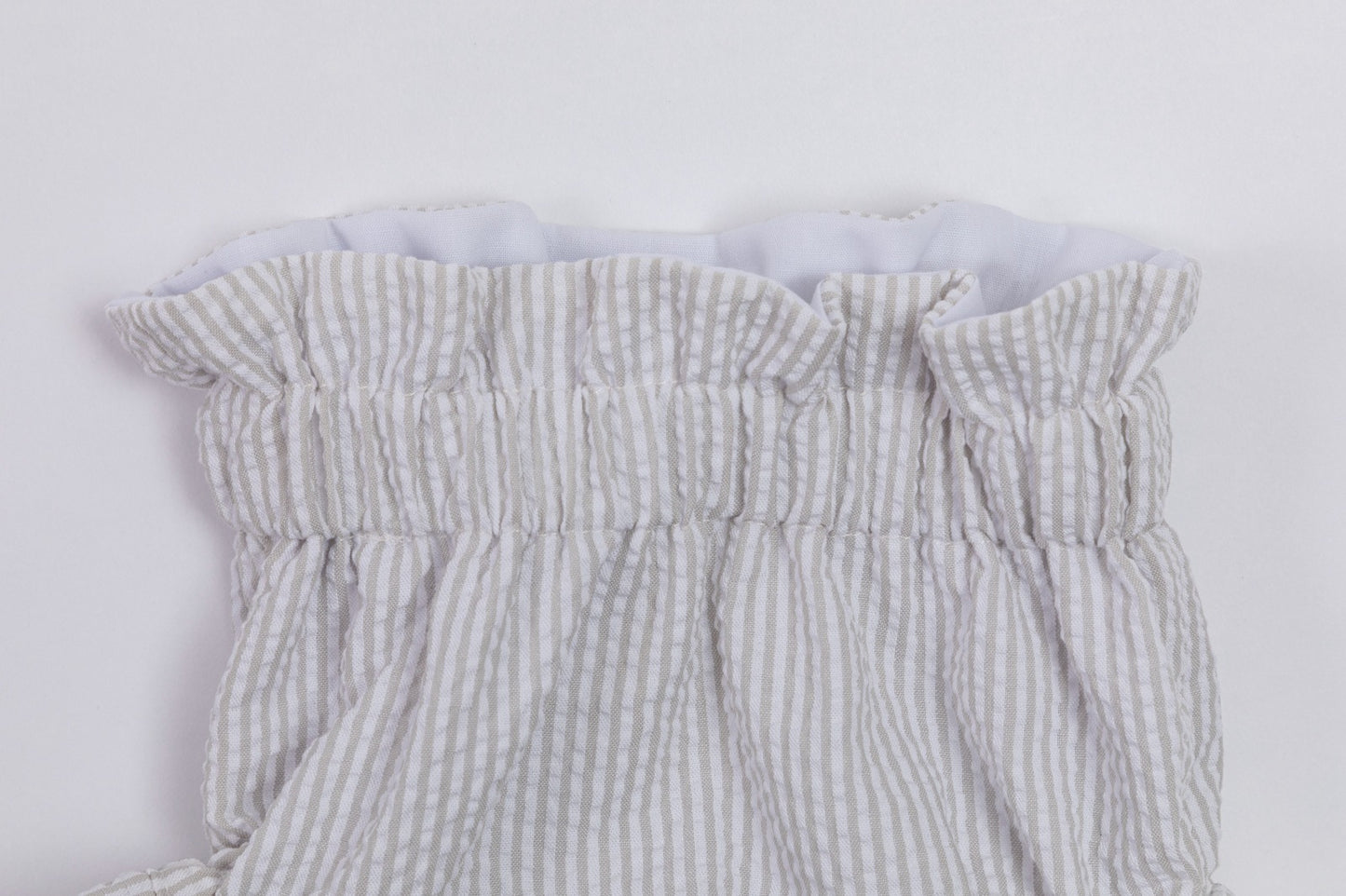 Short rayas olán