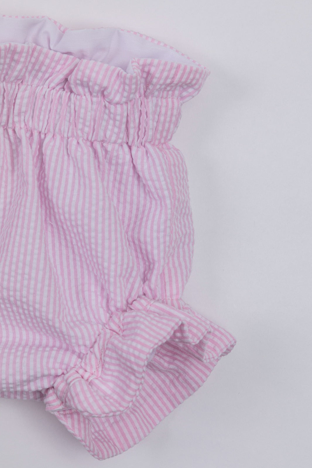 Short rayas olán
