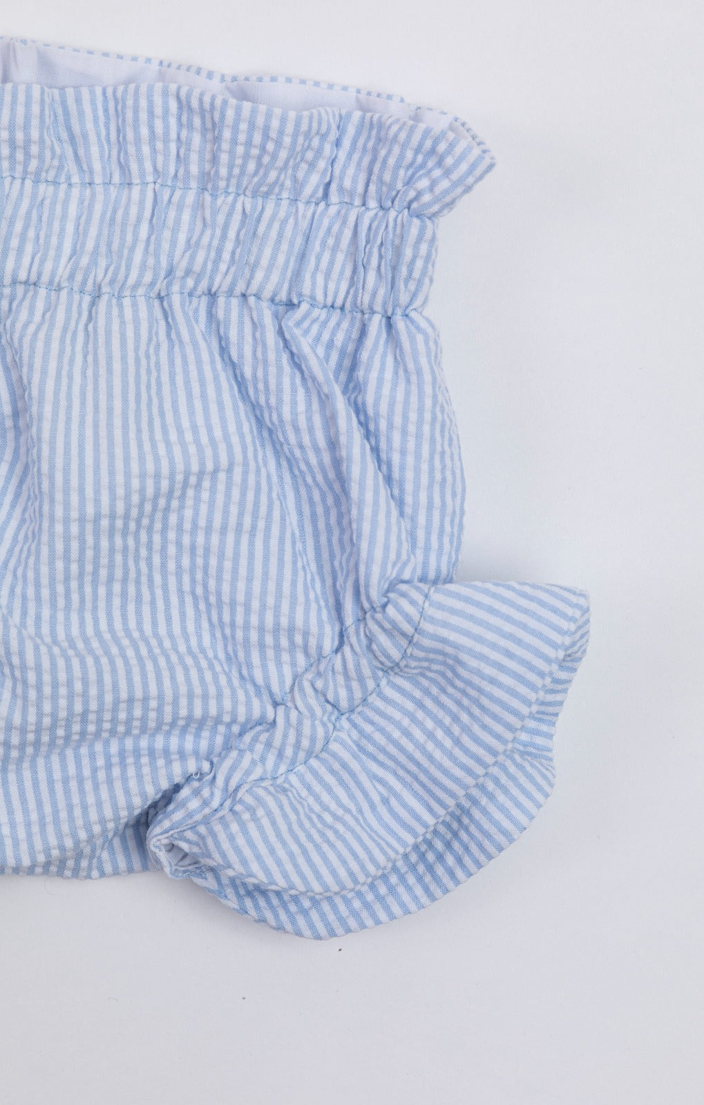 Short rayas olán