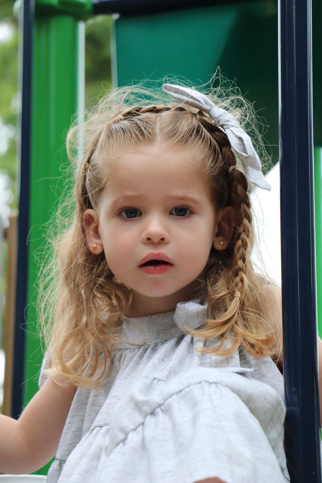 Vestido olanes gris