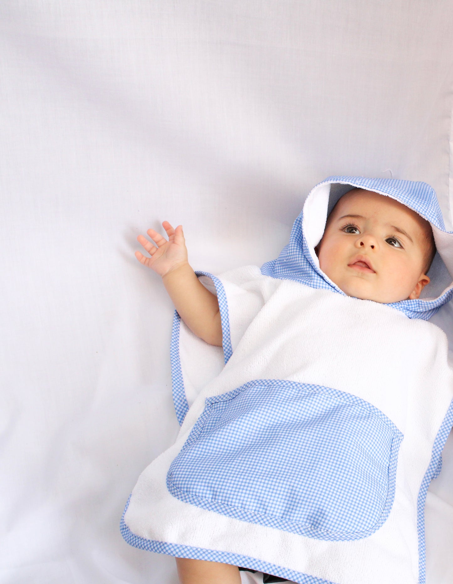 Poncho niño para traje de baño.