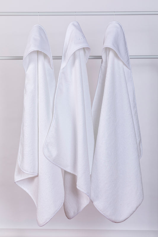 Toalla con capucha piqué blanco