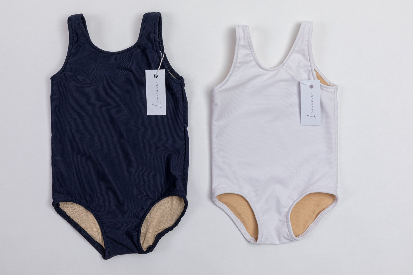 Traje de baño clásico niña